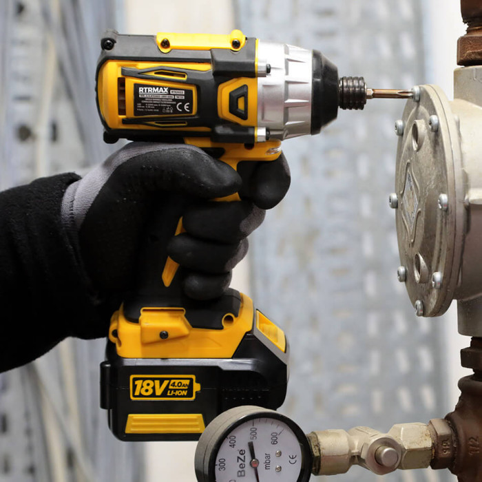 АКУМУЛАТОРЕН ВИНТОВЕРТ 18V 180Nm B3 RTRMAX RTX2022A - valerii.com