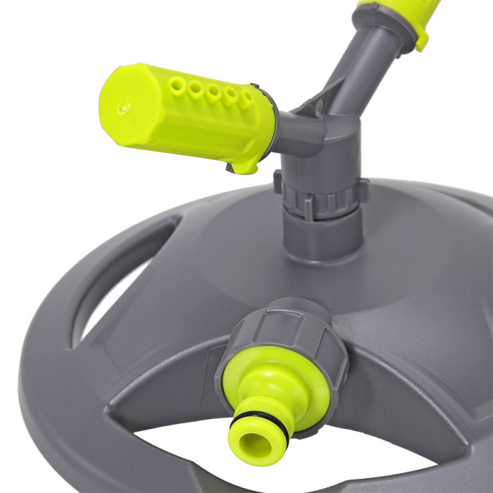 2-arms rotating sprinkler with plastic base