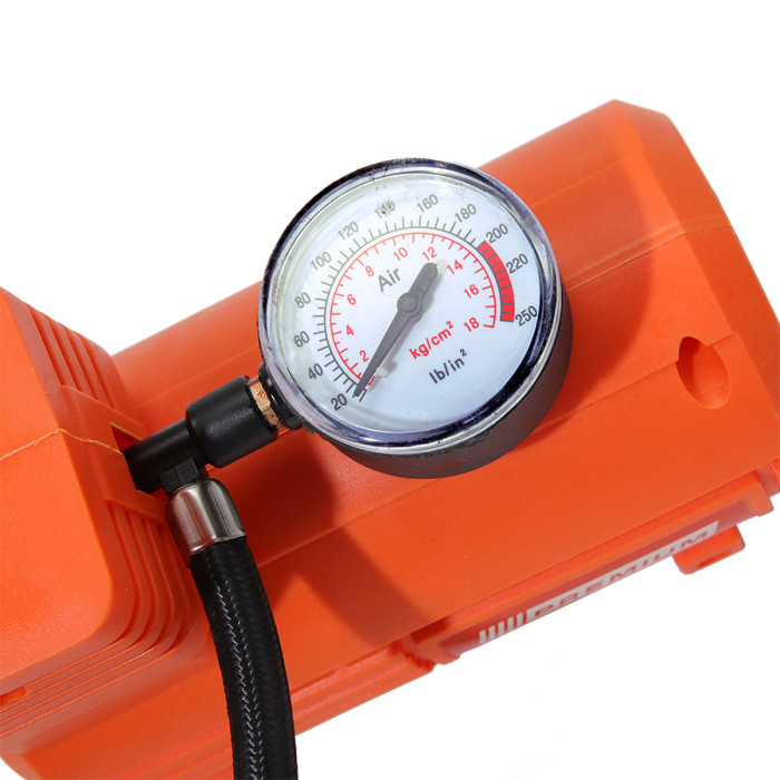 КОМПРЕСОР ЗА ГУМИ 12V PREMIUM