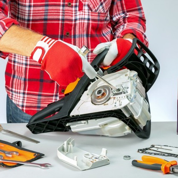 БЕНЗИНОВИ МАШИНИ