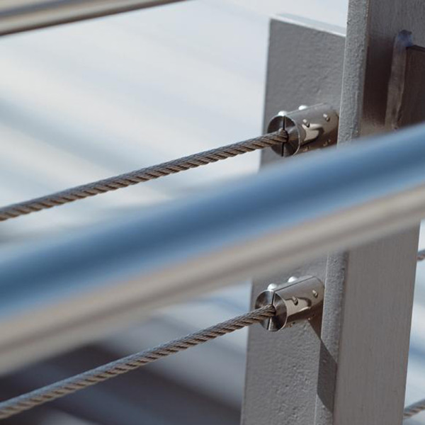 ВЪЖЕ СТОМАНЕНО-НЕРЪЖДАЕМО 15/30М